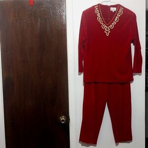 Ruth Norman,New York VGT Valour 2pc Pants suit.